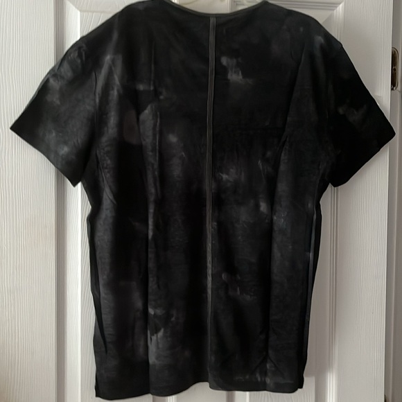 John varvadoS artisan dark gray t-shirt size large brand new - Picture 2 of 4